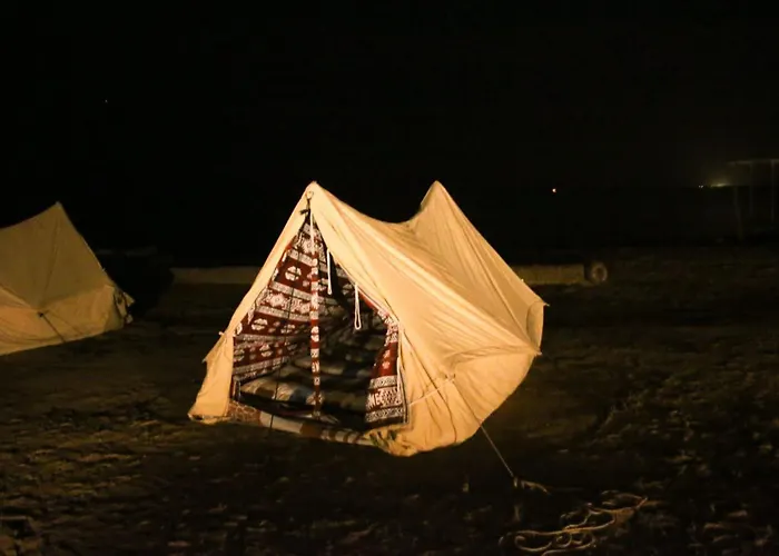 Nakhlat E'taal Camp - نخلة التل كامب * Sarm es-Sejk