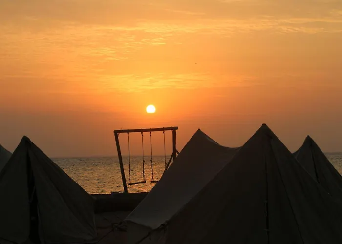 Nakhlat E'taal Camp - نخلة التل كامب
