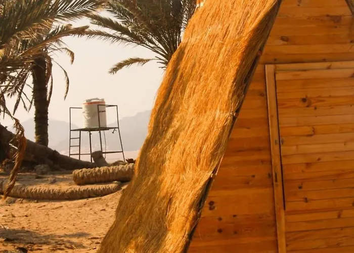 Nakhlat E'taal Camp - نخلة التل كامب Sarm es-Sejk
