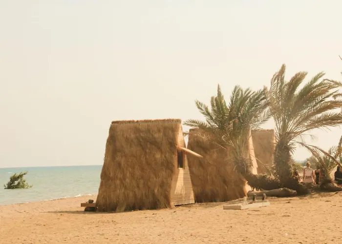 Nakhlat E'taal Camp - نخلة التل كامب